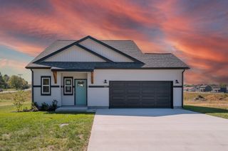 1002 Cherry Acres Drive, Clarksville, TN 37042