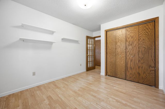 2522 34th Avenue S, Fargo, ND 58104