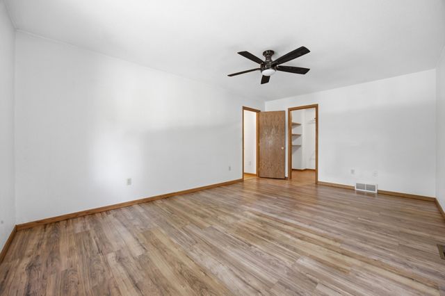 2522 34th Avenue S, Fargo, ND 58104