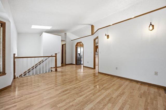 2522 34th Avenue S, Fargo, ND 58104
