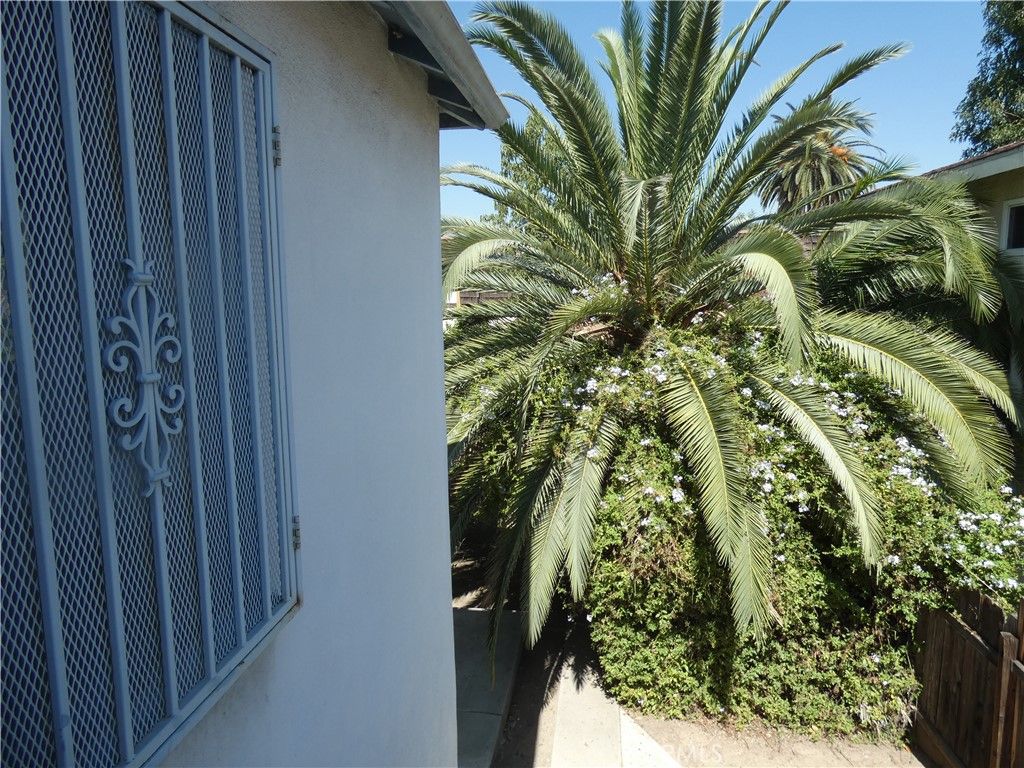 819 E Graves, Monterey Park, CA 91755 — photo 2