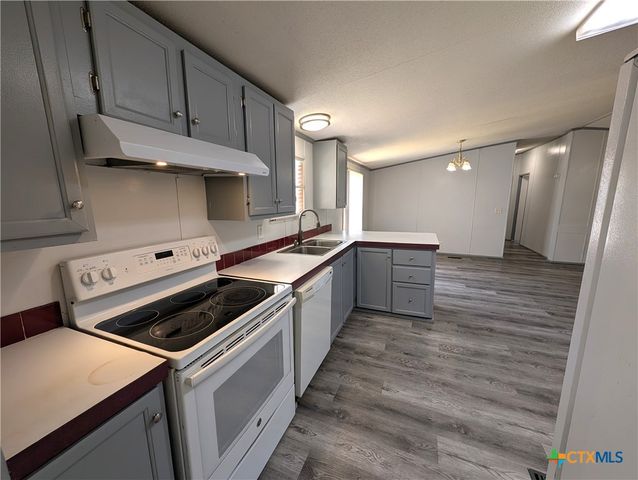 13161 Harbor Drive, Temple, TX 76502