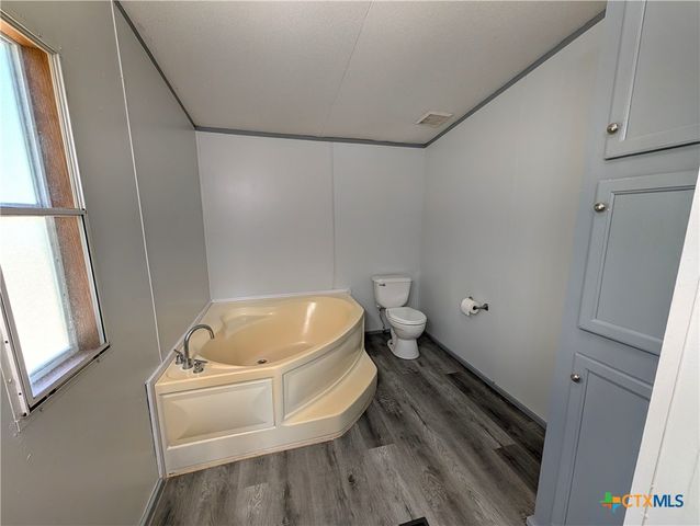13161 Harbor Drive, Temple, TX 76502