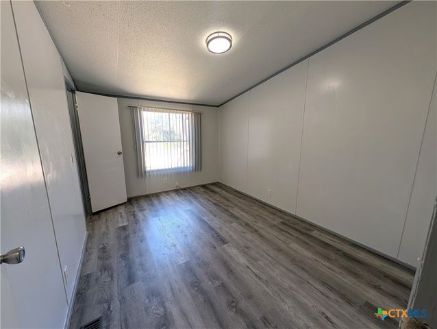 13161 Harbor Drive, Temple, TX 76502