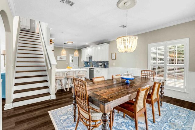 554 Downhaul Dr, Pensacola, FL 32507