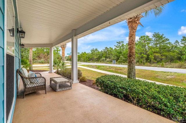 554 Downhaul Dr, Pensacola, FL 32507