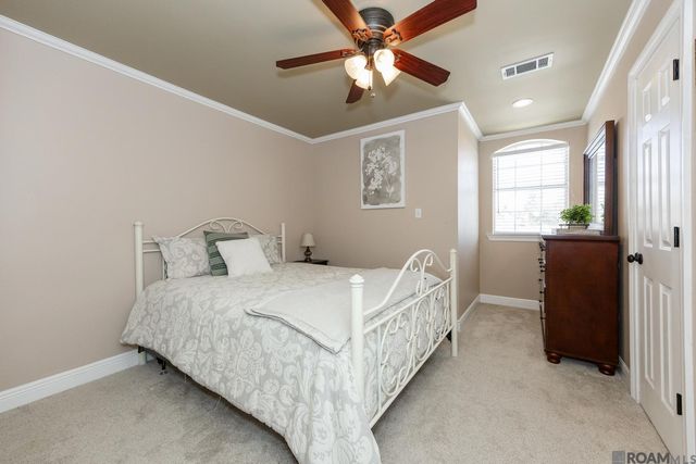 6905 Dianthus, Saint George, LA 70817