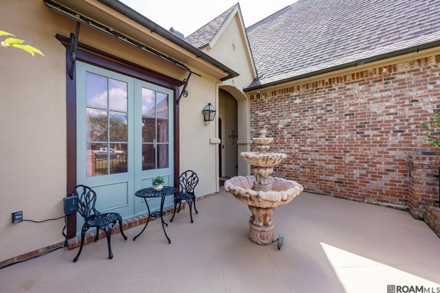 6905 Dianthus, Saint George, LA 70817