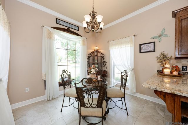 6905 Dianthus, Saint George, LA 70817