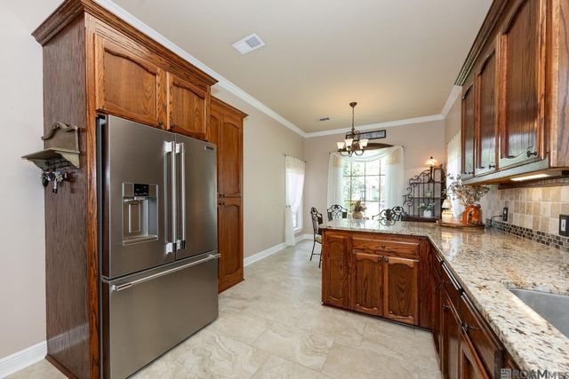 6905 Dianthus, Saint George, LA 70817