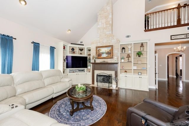 6905 Dianthus, Saint George, LA 70817