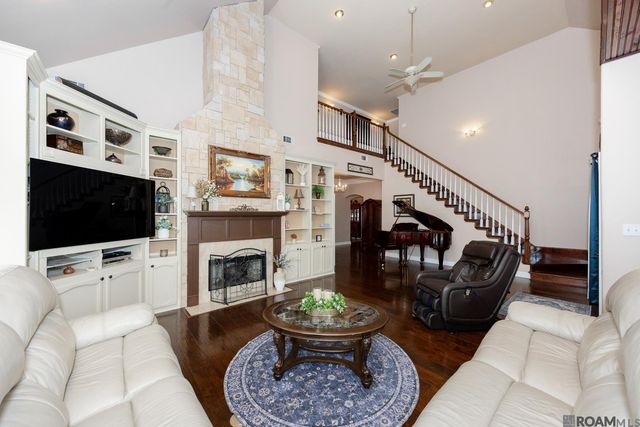 6905 Dianthus, Saint George, LA 70817