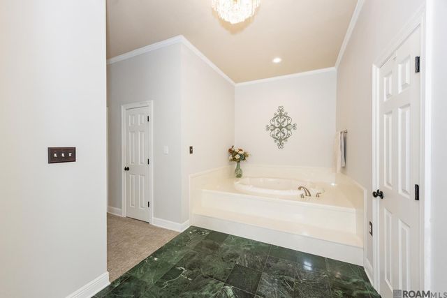 6905 Dianthus, Saint George, LA 70817