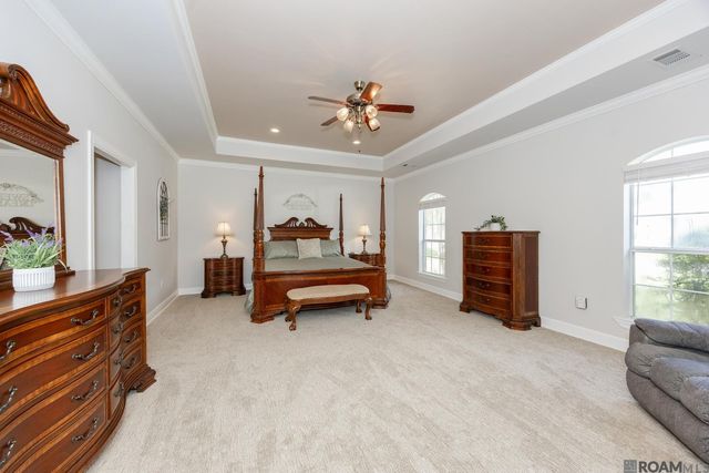 6905 Dianthus, Saint George, LA 70817