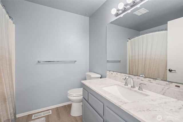 1336 Paradise Court SE, Lacey, WA 98503