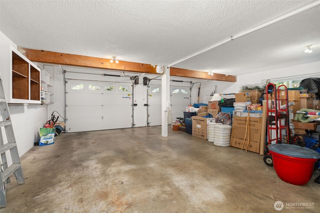 1336 Paradise Court SE, Lacey, WA 98503