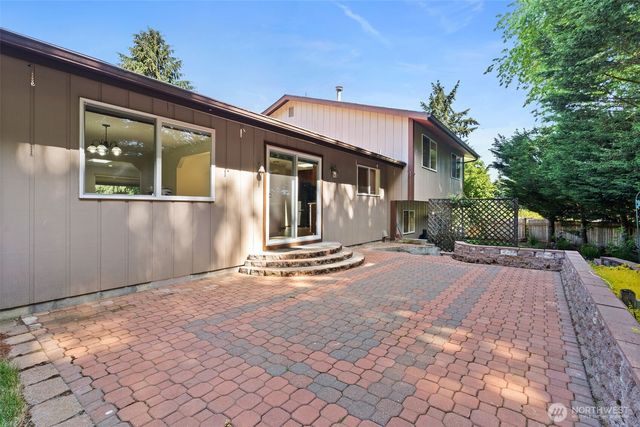 1336 Paradise Court SE, Lacey, WA 98503