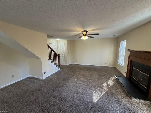 411 Campton PL, Newport News, VA 23608