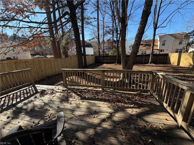 411 Campton PL, Newport News, VA 23608