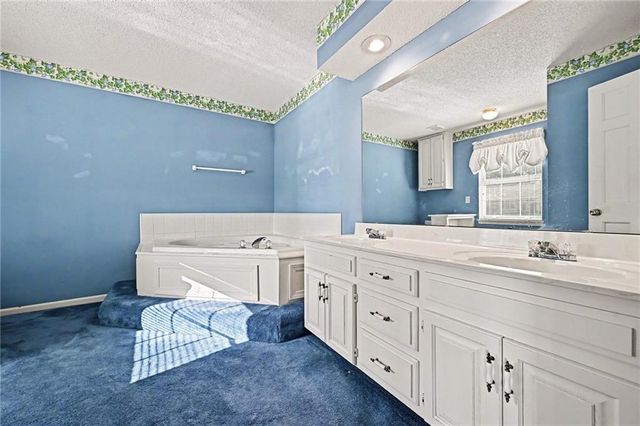 15038 W 146th Street, Olathe, KS 66062