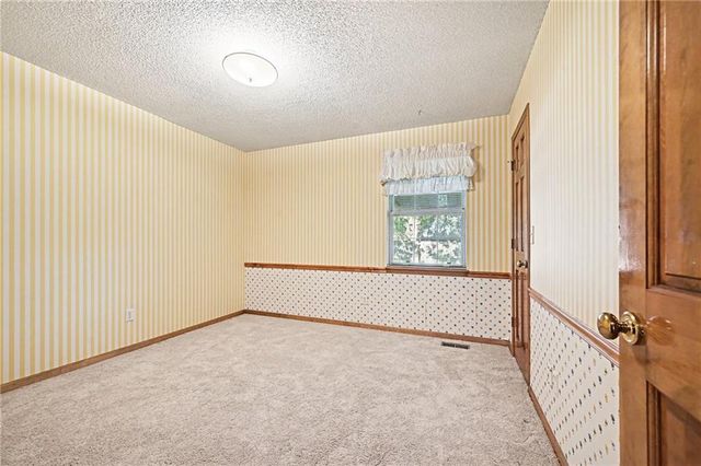 15038 W 146th Street, Olathe, KS 66062
