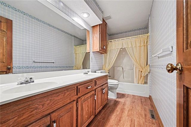 15038 W 146th Street, Olathe, KS 66062