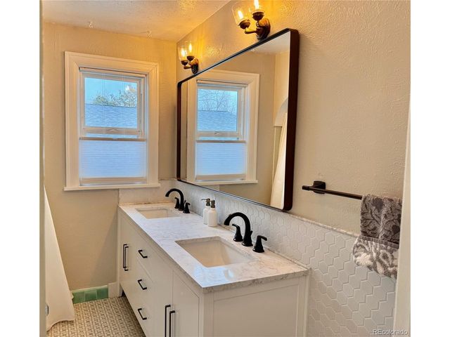 4085 S Grant St, Englewood, CO 80113