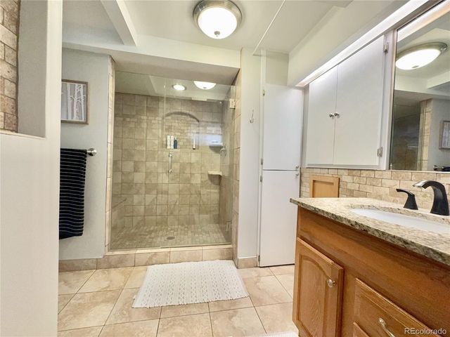 4085 S Grant St, Englewood, CO 80113