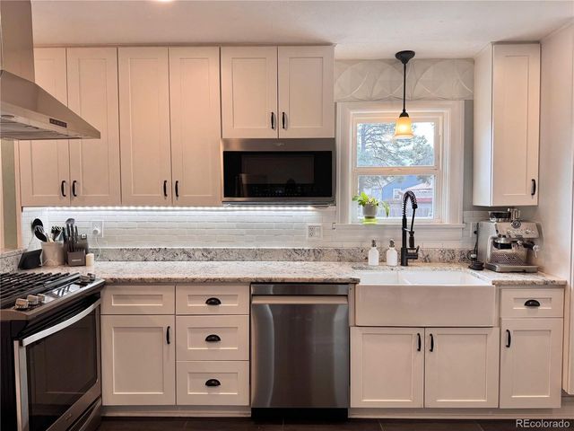 4085 S Grant St, Englewood, CO 80113