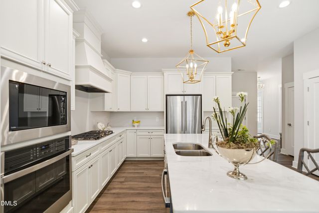 833 Whistable Avenue, Wake Forest, NC 27587