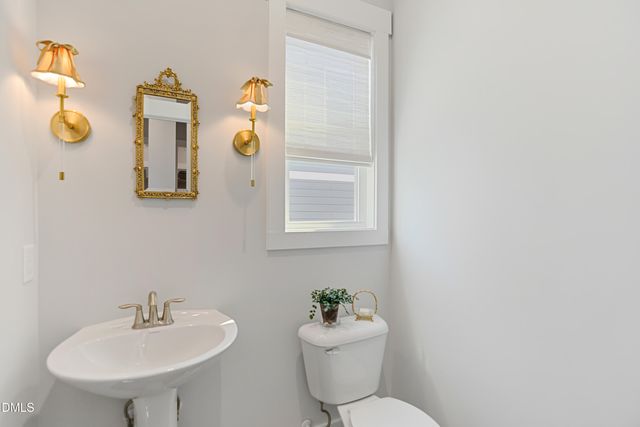 833 Whistable Avenue, Wake Forest, NC 27587