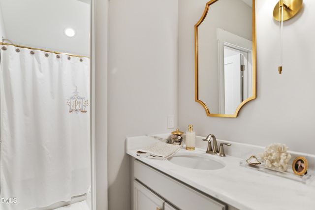 833 Whistable Avenue, Wake Forest, NC 27587