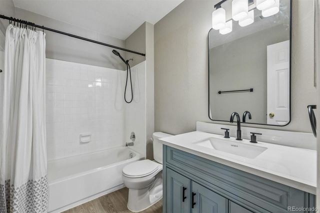 13732 E Lehigh Avenue D, Aurora, CO 80014