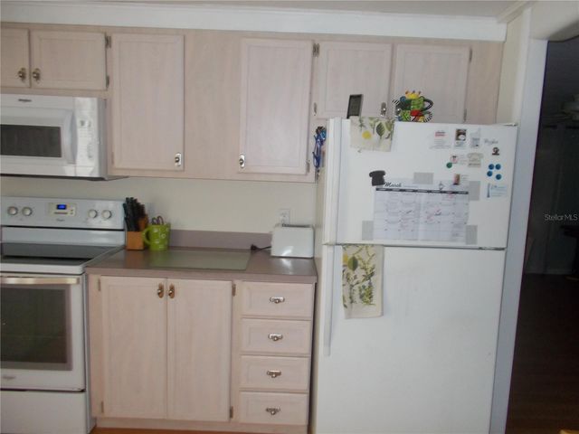 5004 PALENA BOULEVARD, North Port, FL 34287