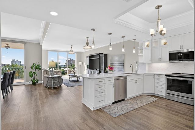 3426 HANCOCK BRIDGE PARKWAY 503, North Fort Myers, FL 33903