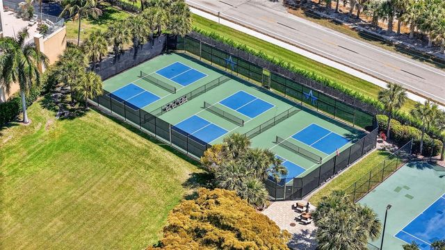 3426 HANCOCK BRIDGE PARKWAY 503, North Fort Myers, FL 33903