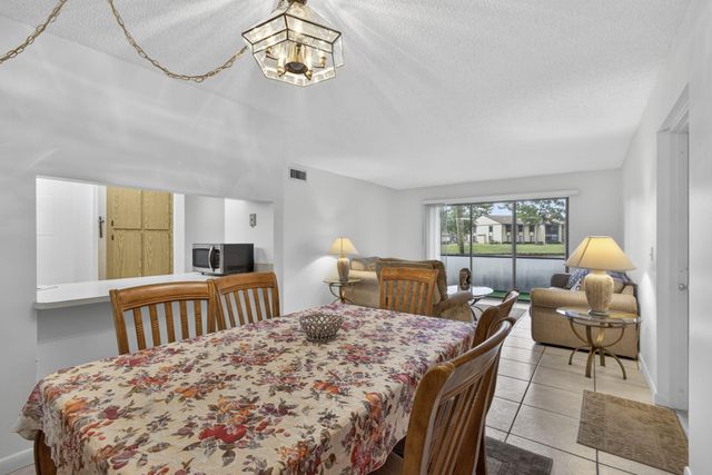 812 Sky Pine Way G1, Greenacres, FL 33415