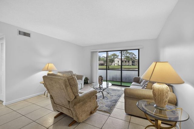 812 Sky Pine Way G1, Greenacres, FL 33415