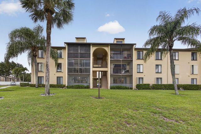 812 Sky Pine Way G1, Greenacres, FL 33415