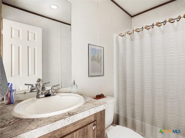 352 Trammel Road, Eddy, TX 76524