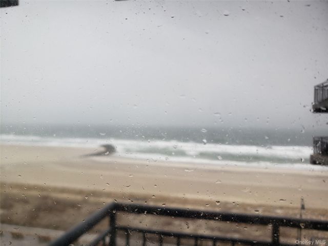 100 W Broadway 6W, Long Beach, NY 11561