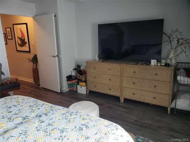 100 W Broadway 6W, Long Beach, NY 11561