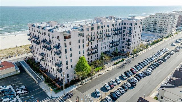 100 W Broadway 6W, Long Beach, NY 11561