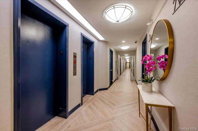 100 W Broadway 6W, Long Beach, NY 11561