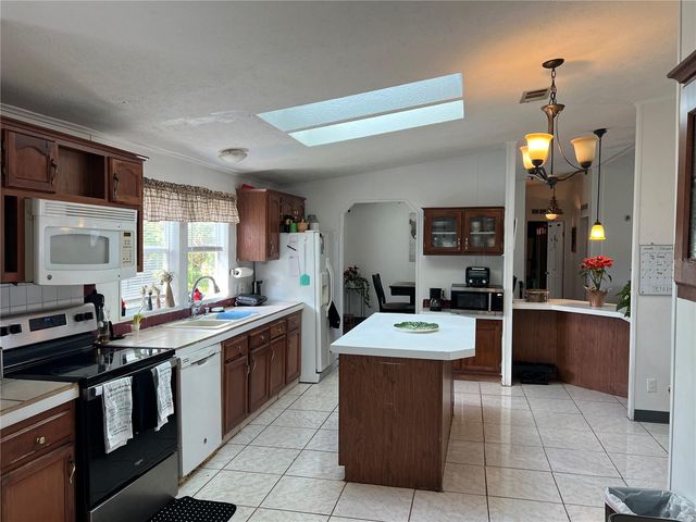 1124 DARA CAY DRIVE, Kissimmee, FL 34741