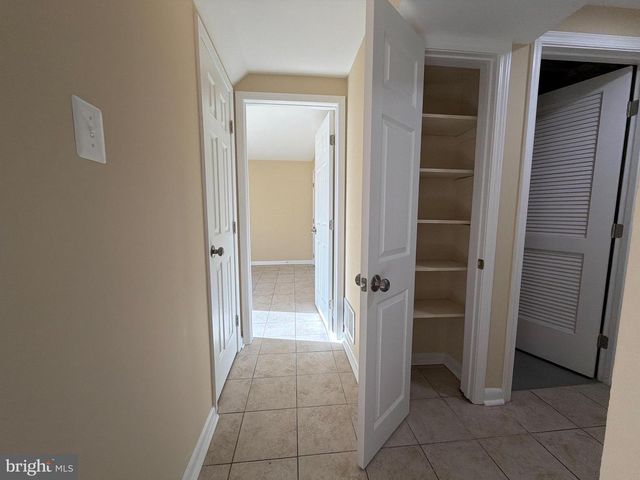 9422 MAUCK CT, Fairfax, VA 22032