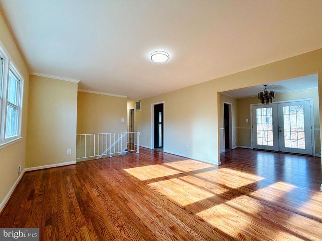 9422 MAUCK CT, Fairfax, VA 22032