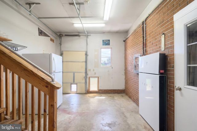 7 ELM AVE, Gettysburg, PA 17325