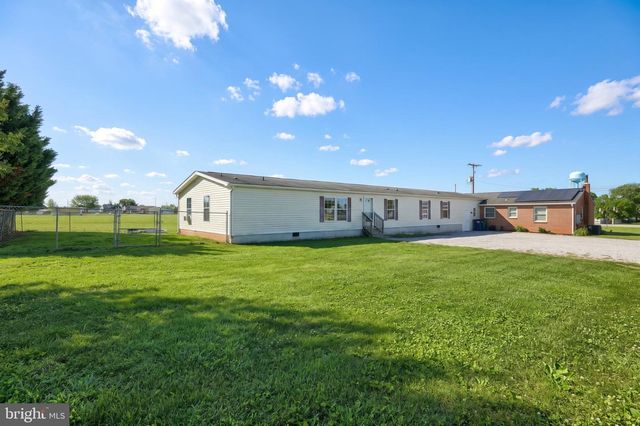 7 ELM AVE, Gettysburg, PA 17325