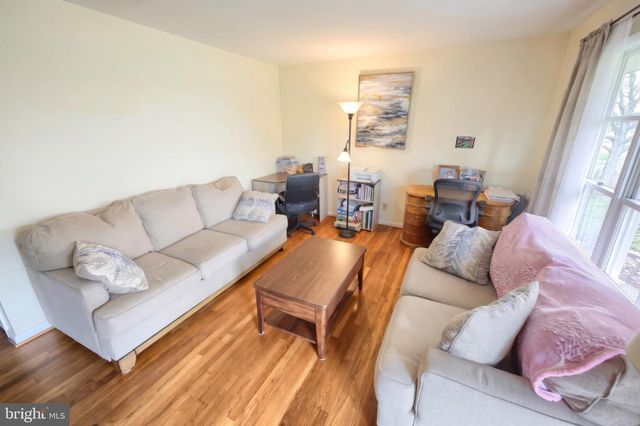 7 ELM AVE, Gettysburg, PA 17325